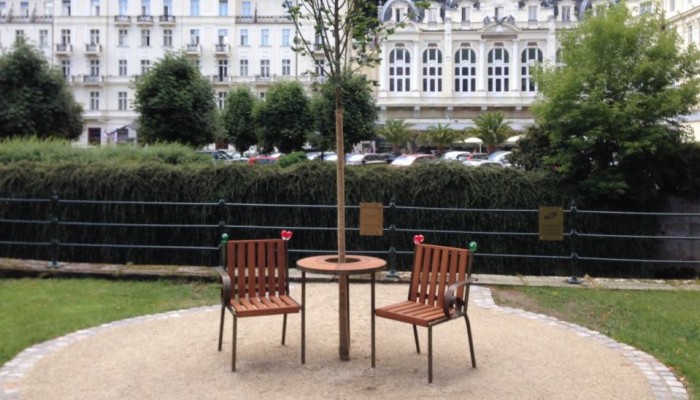 V. Havel's bench in Firstside park